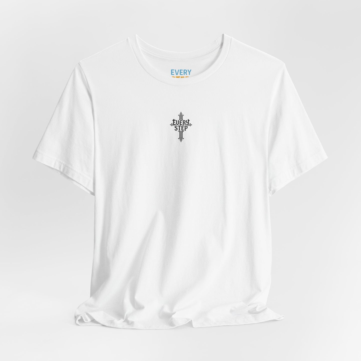 T-shirt — T-shirt graphique « MEYESFIEND » à motif de crâne d'horreur (bandeau violet)